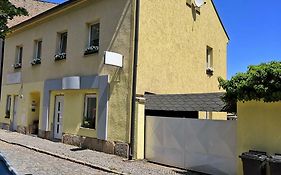 Slo. Apartments